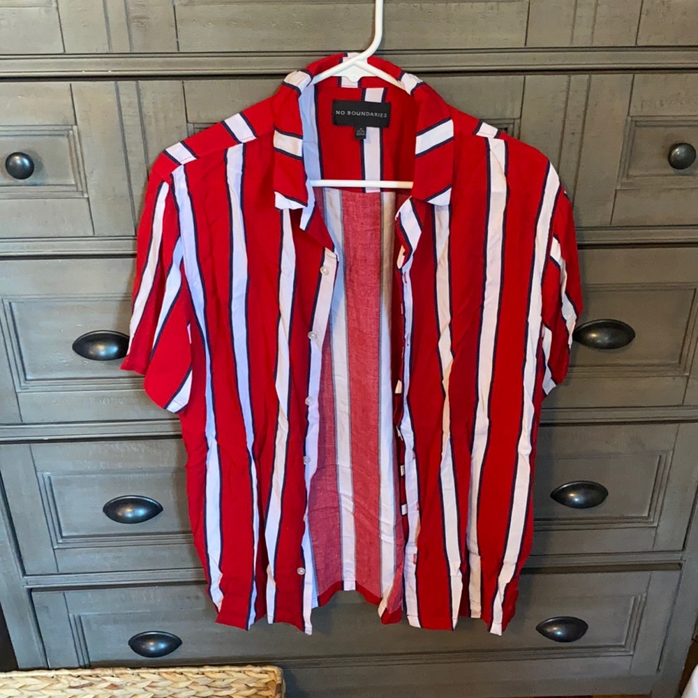 Striped button up, no boundaries